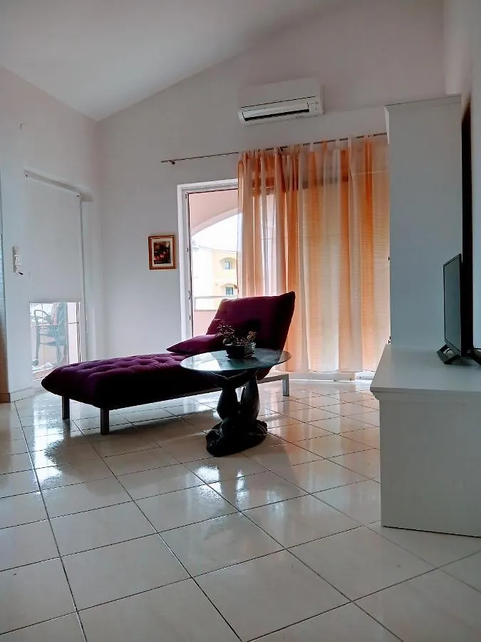 Apartment Apartmani Nikolina Razanac